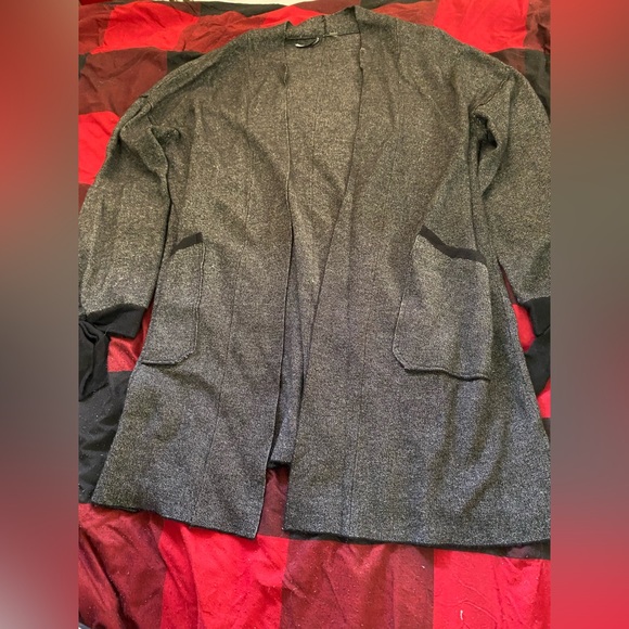 Cardigan - Picture 1 of 1